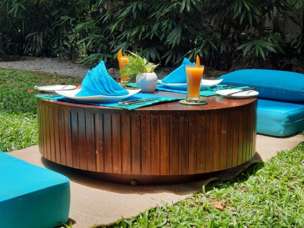 Hotel Palmstone Retreat Kitulgala Esterno foto